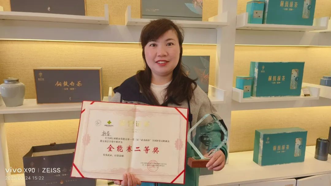 宜春市一中喜报,江西省高考宜春2023喜报