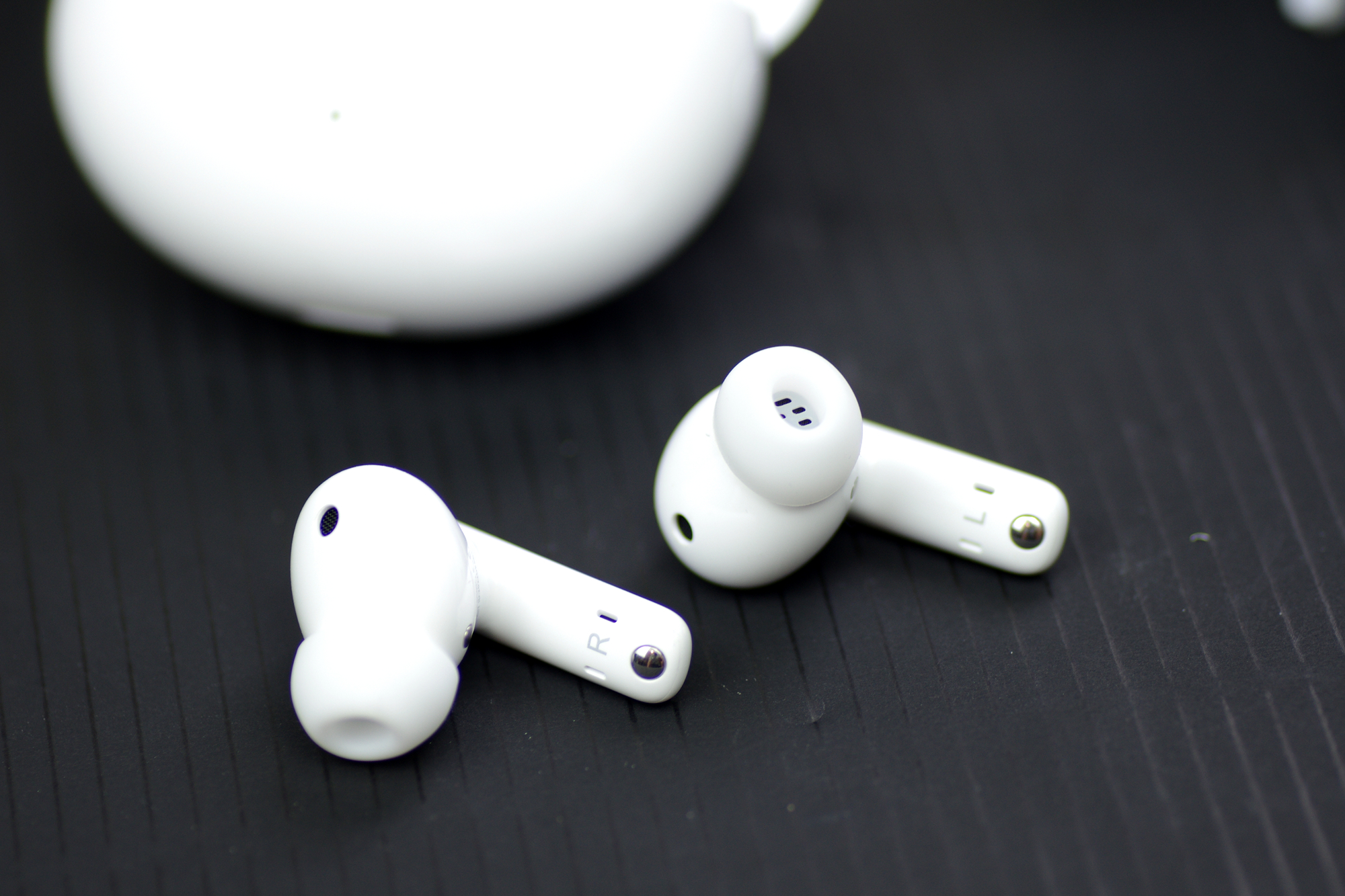 华为freebuds5i和vivotws2降噪哪个好,华为freebudspro2和华为freebuds5i对比