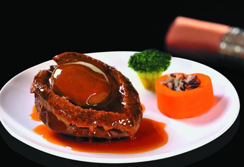 广东普通人办一场婚礼要多少钱,广东结婚摆酒大概花费多少钱呢