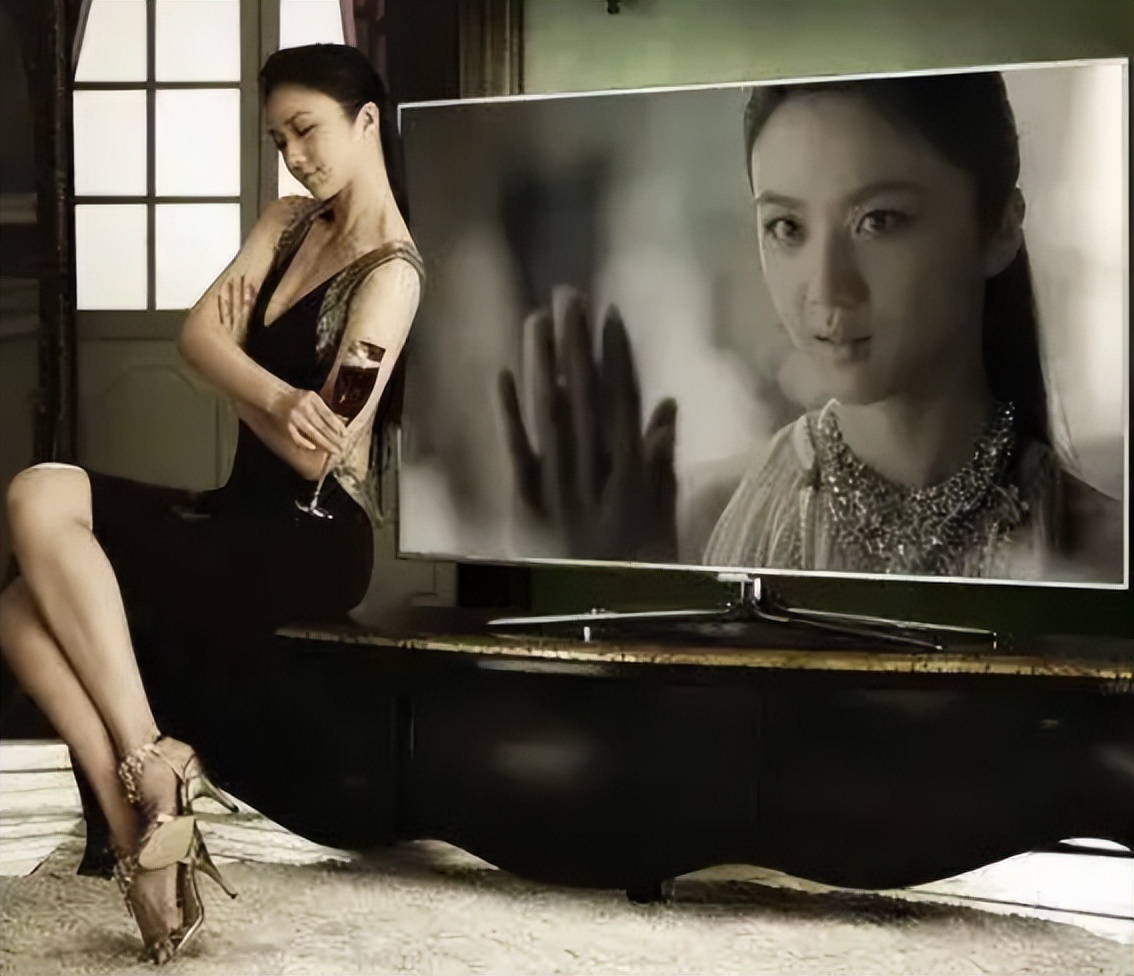 没想到，《色戒》15年后，汤唯会凭借性感，让韩国人民疯狂