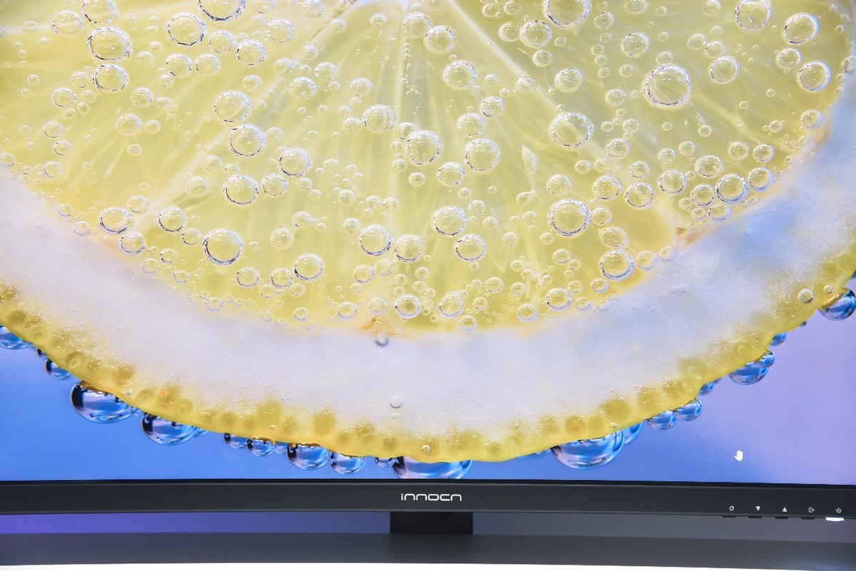 1080P换4K，27寸显示器看上INNOCN27C1U，专业色彩选对了