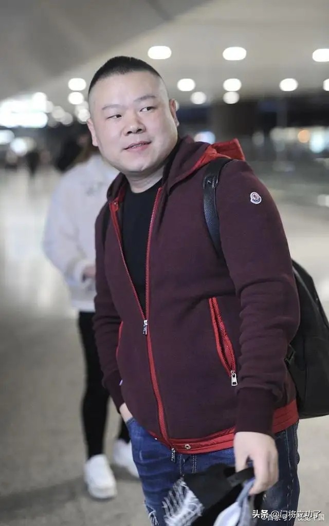 岳云鹏空降德云一队,岳云鹏打工到德云一哥完整版