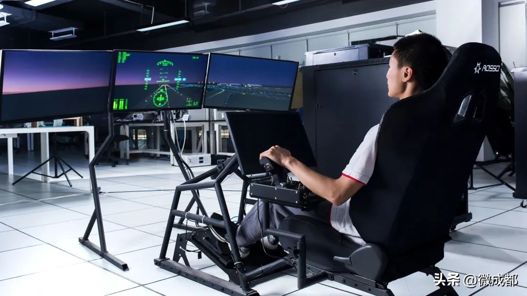 成都青年的十二时辰,成都十二时辰解读