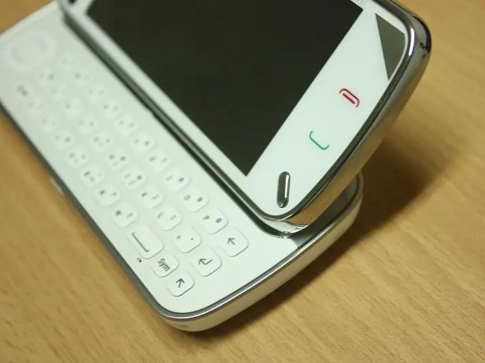 新品诺基亚n97,滑盖诺基亚6700