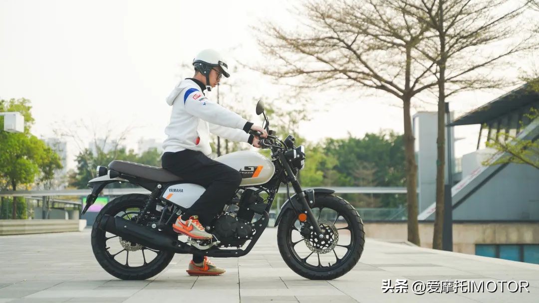 雅马哈gt150最新款,雅马哈发布通勤复古车gt150fazer
