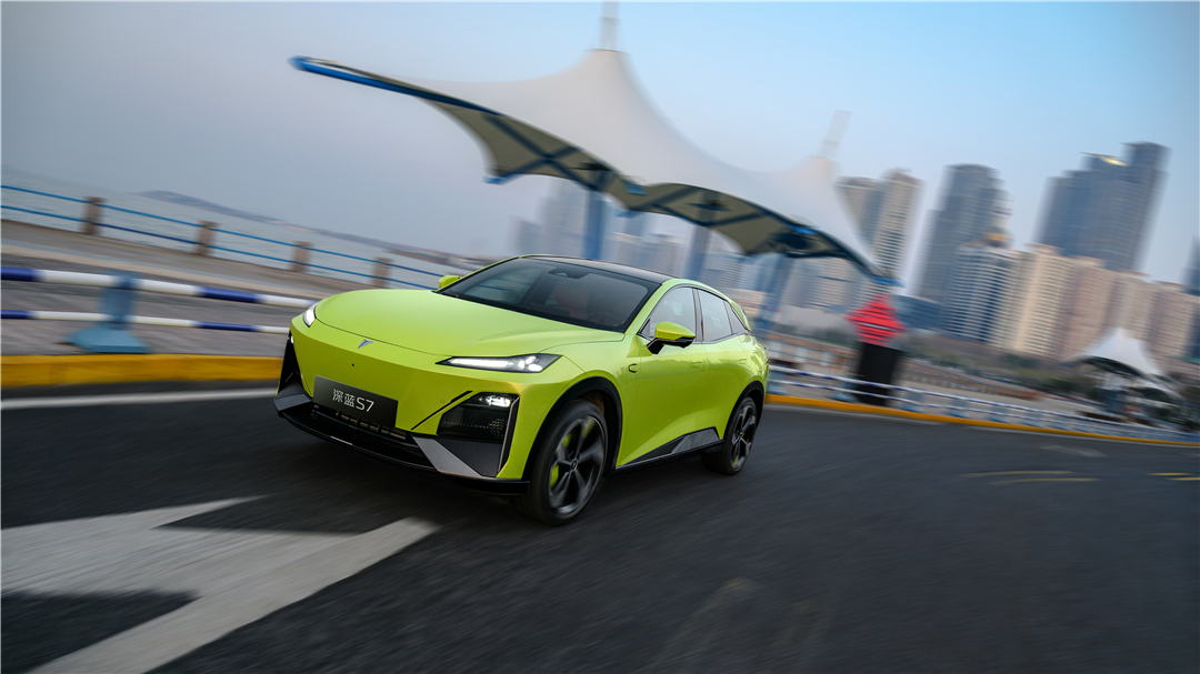 深蓝s7增程和荣耀版,深蓝s7增程版200max长续航测试