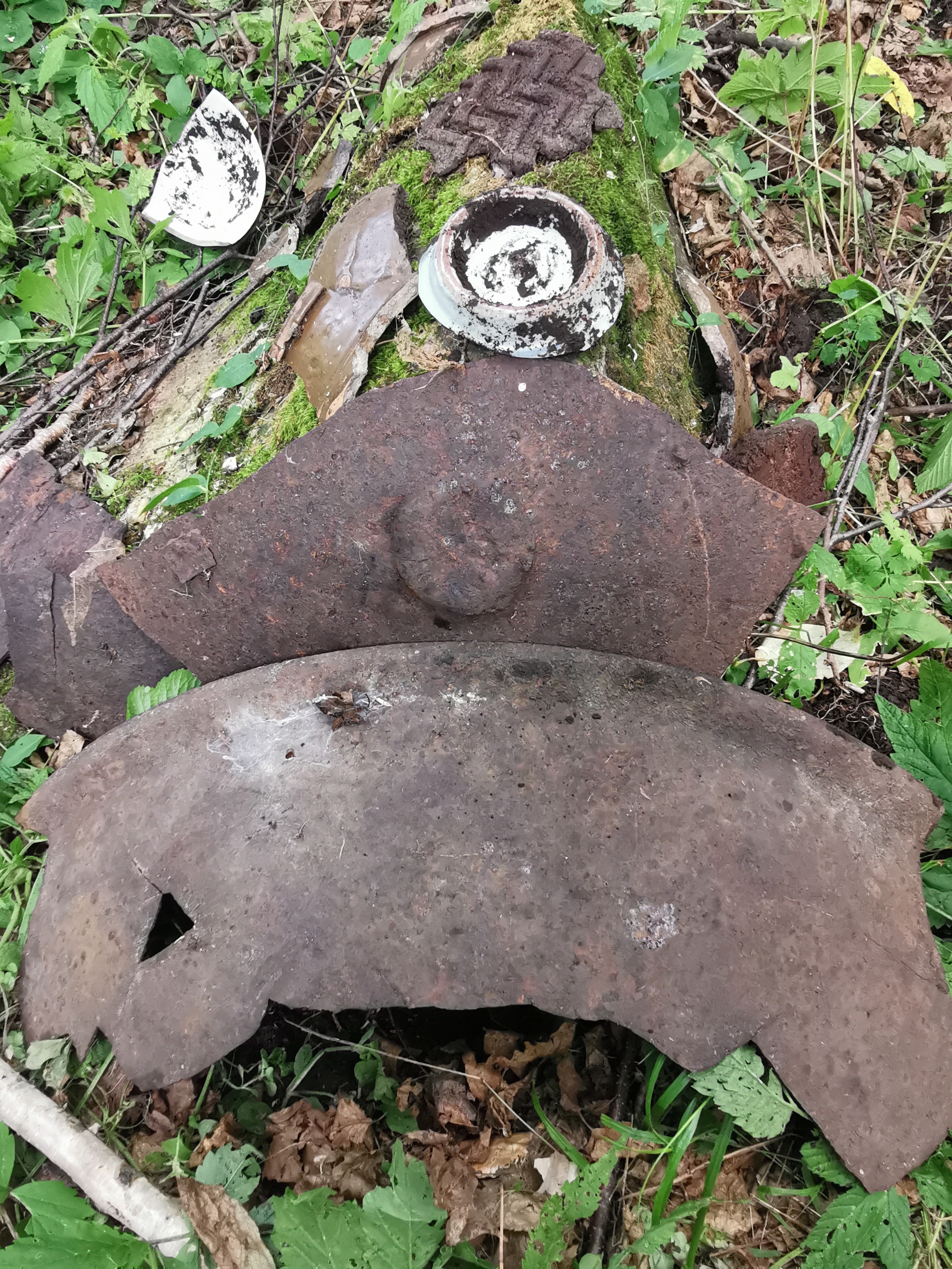 探秘摩艾石像,探秘摩迈尔洞穴