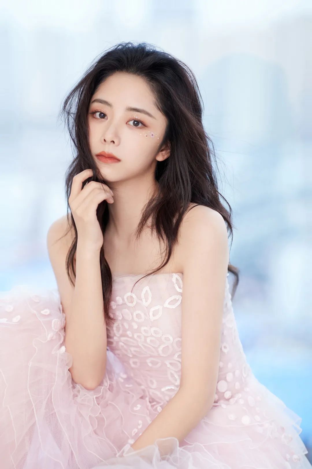 圆脸是最显年轻的脸,圆脸为什么那么耐看显年轻