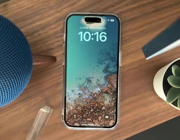 iphonese4曝光明年发布全面屏,曝iphonese4发布时间