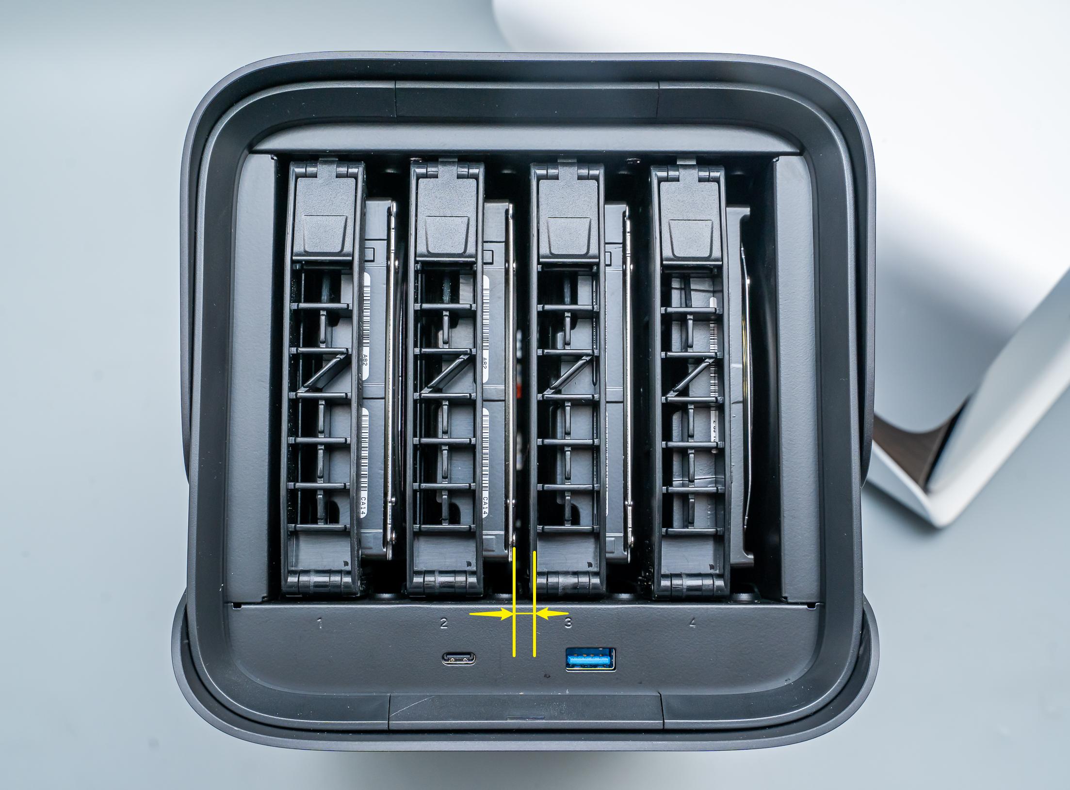 鏋佺┖闂磟4瀵规瘮缁胯仈nas,nas瀵规瘮z4s