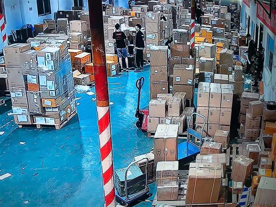 水果怎么寄快递便宜又省钱,毕业季寄快递行李最省钱方法