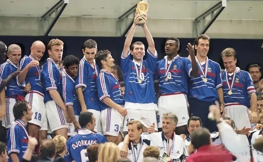 1990年意大利足球世界杯主题曲,1994足球世界杯主题曲完整版