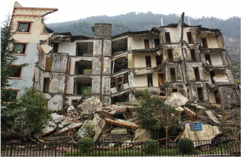 08地震被救孩子如今怎么样了,15岁汶川地震救7人男孩判刑