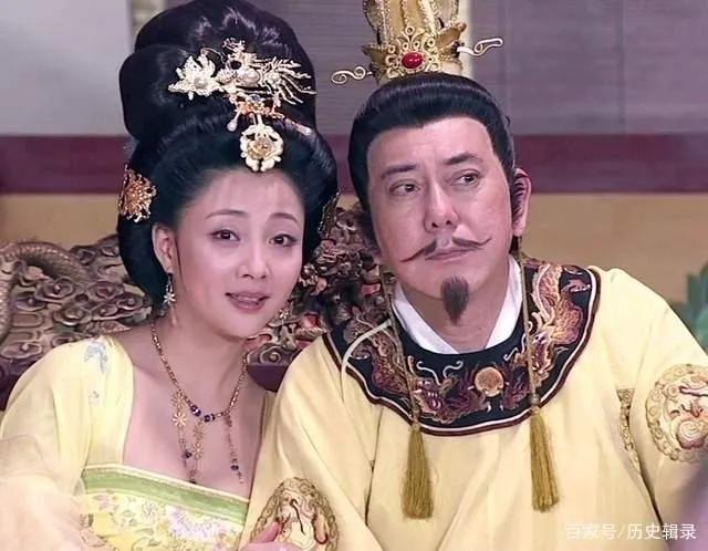 清平调词三首其三李白,清平调词三首其三朗读