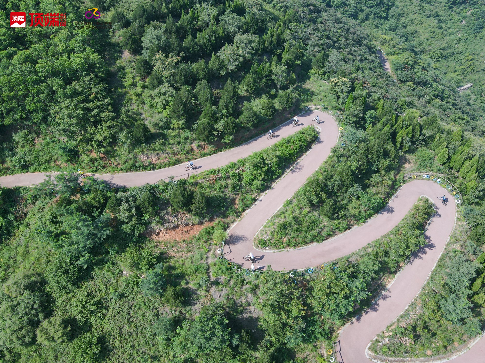 骑行青藏高原欣赏沿途美景,骑行绝美风光