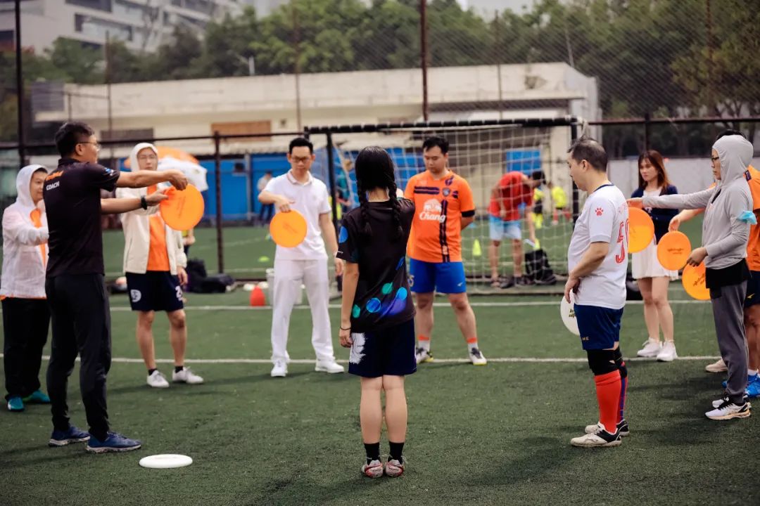 足球人类危机,足球的危机