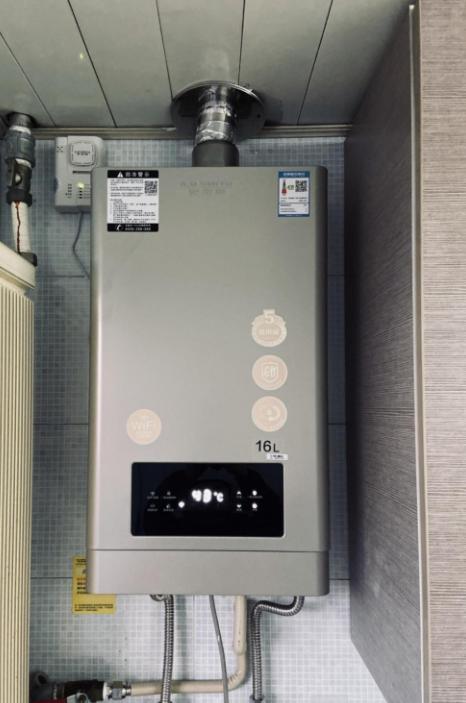 林内热水器和史密斯热水器哪个好,燃气热水器哪个牌好万和