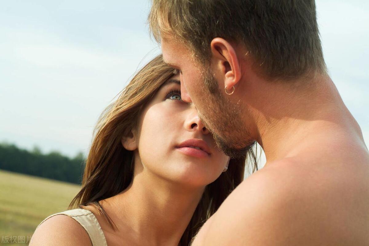 女性“同房”时,*处私**出现“灼热感”,可能是这6个原因,别忽视