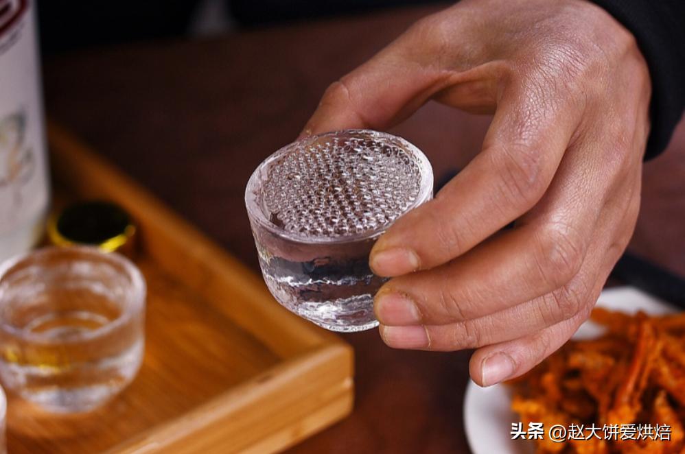 口碑最好的10款纯粮酒老酒,老酒友公认的几款酒