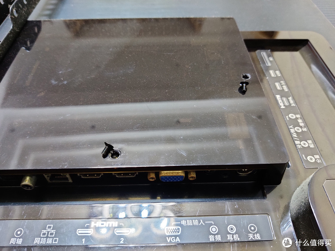 修电视500块还修吗,50寸电视修一次多少钱