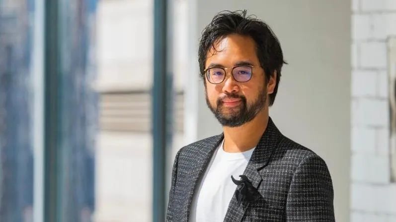 拆局！周大福350亿收购新创建，抽丝剥茧，郑氏家族仅为私有化？