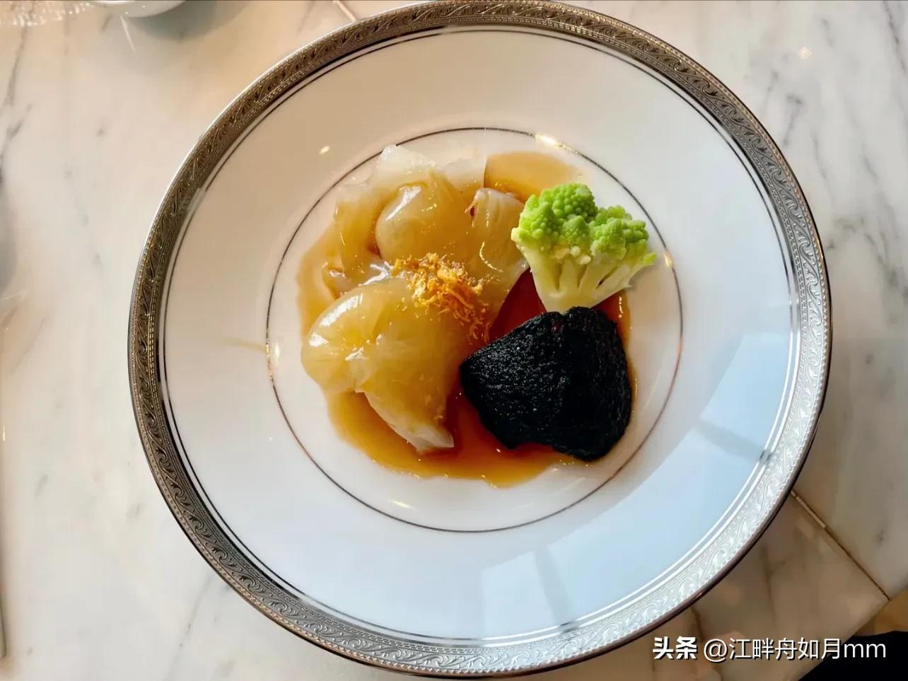 计划没有变化快，我妈突然腰腿疼、头晕不能翻身，29号中午住院了