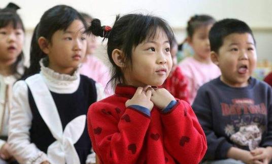 女孩身高发育规律是啥？月事只是分水岭，做好这些还能搏一搏