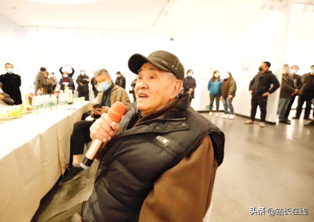 行者黄海，写写画画都是记录