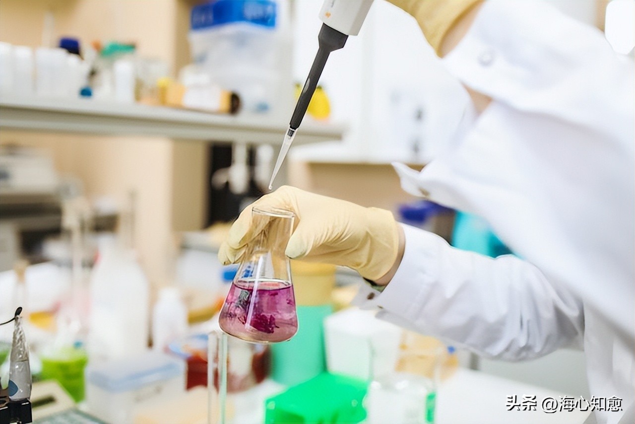 内分泌治疗乳腺癌后潮热出汗严重,乳腺癌内分泌治疗潮热要持续多久