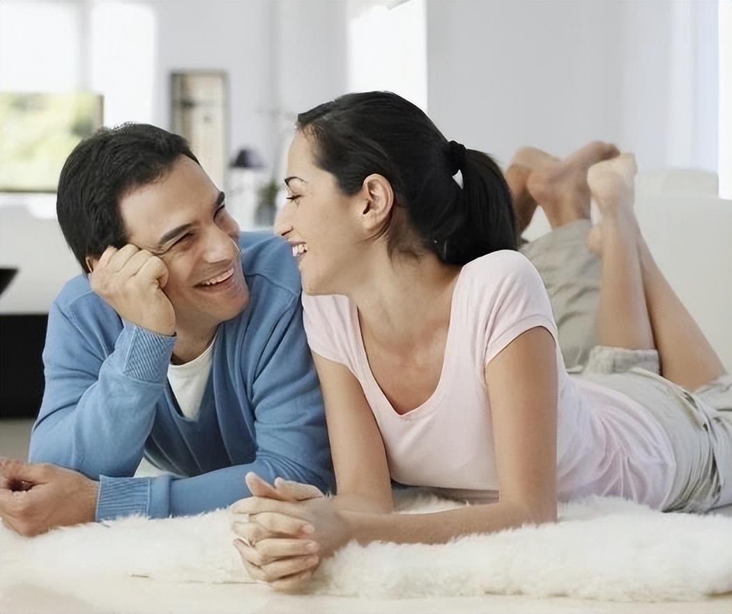 外卖小哥遭大妈求婚,外卖小哥表白大妈