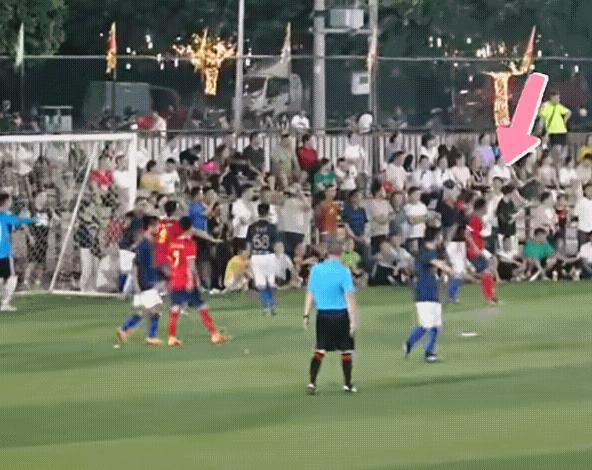 董路点评贵州村超引不满,董路炮轰贵州村超引争议