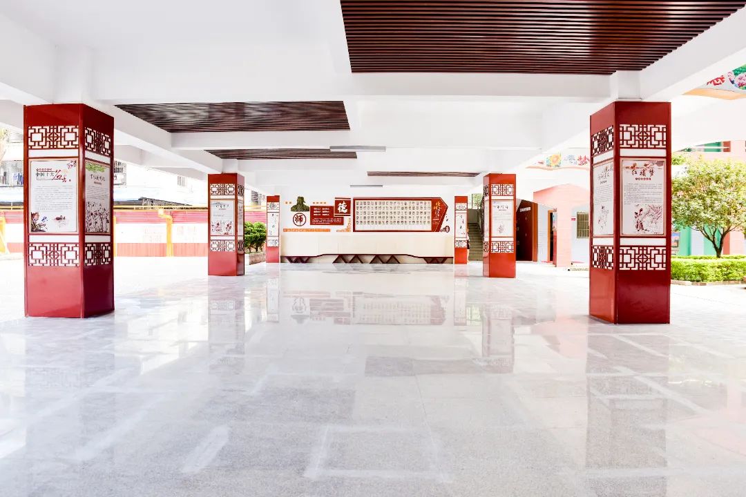 石碣四海学校是公办还是民办,东莞石碣四海学校最新视频