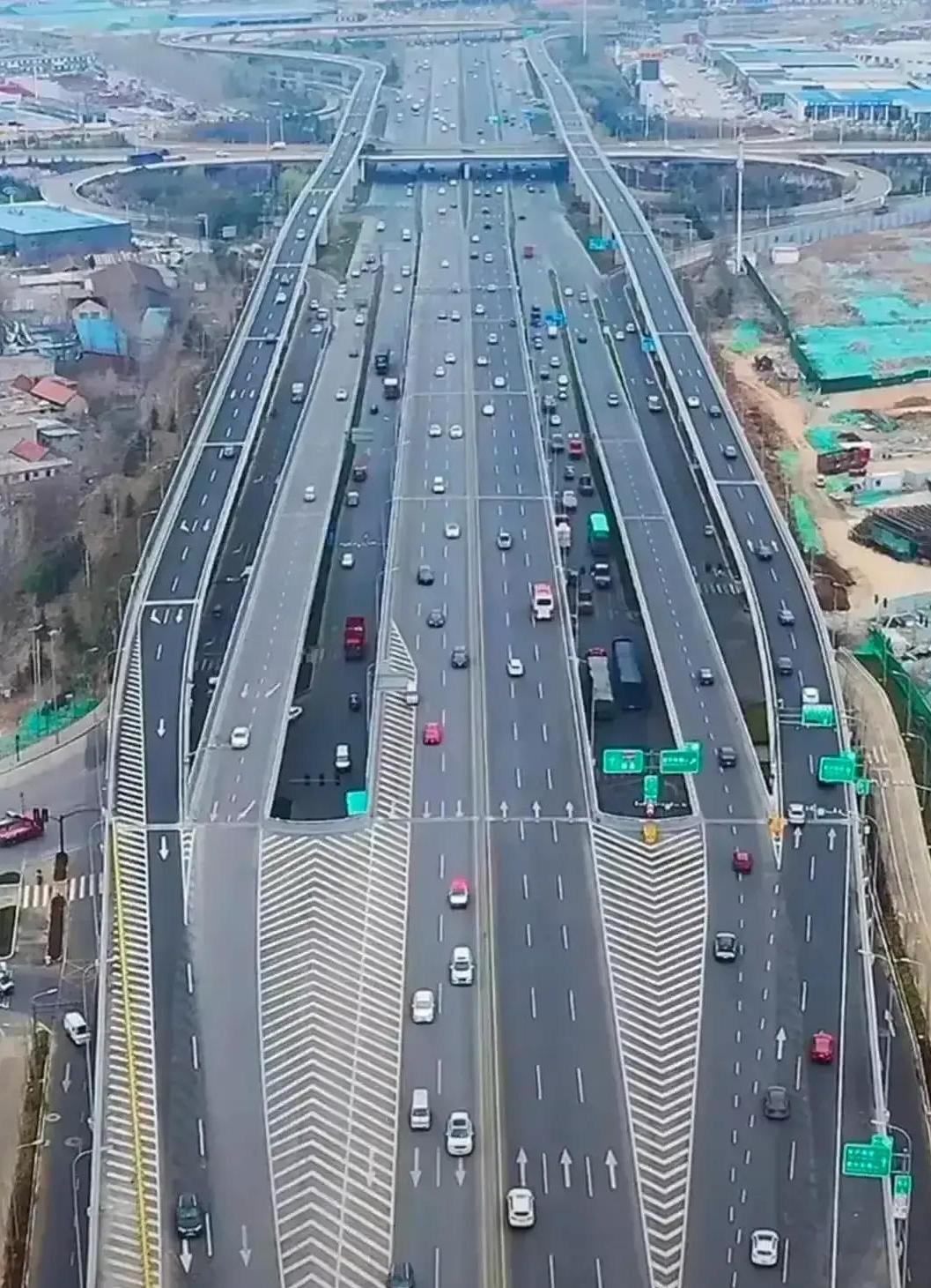临沂烟台城建到底有多强,烟台城市建设和经济发展前景