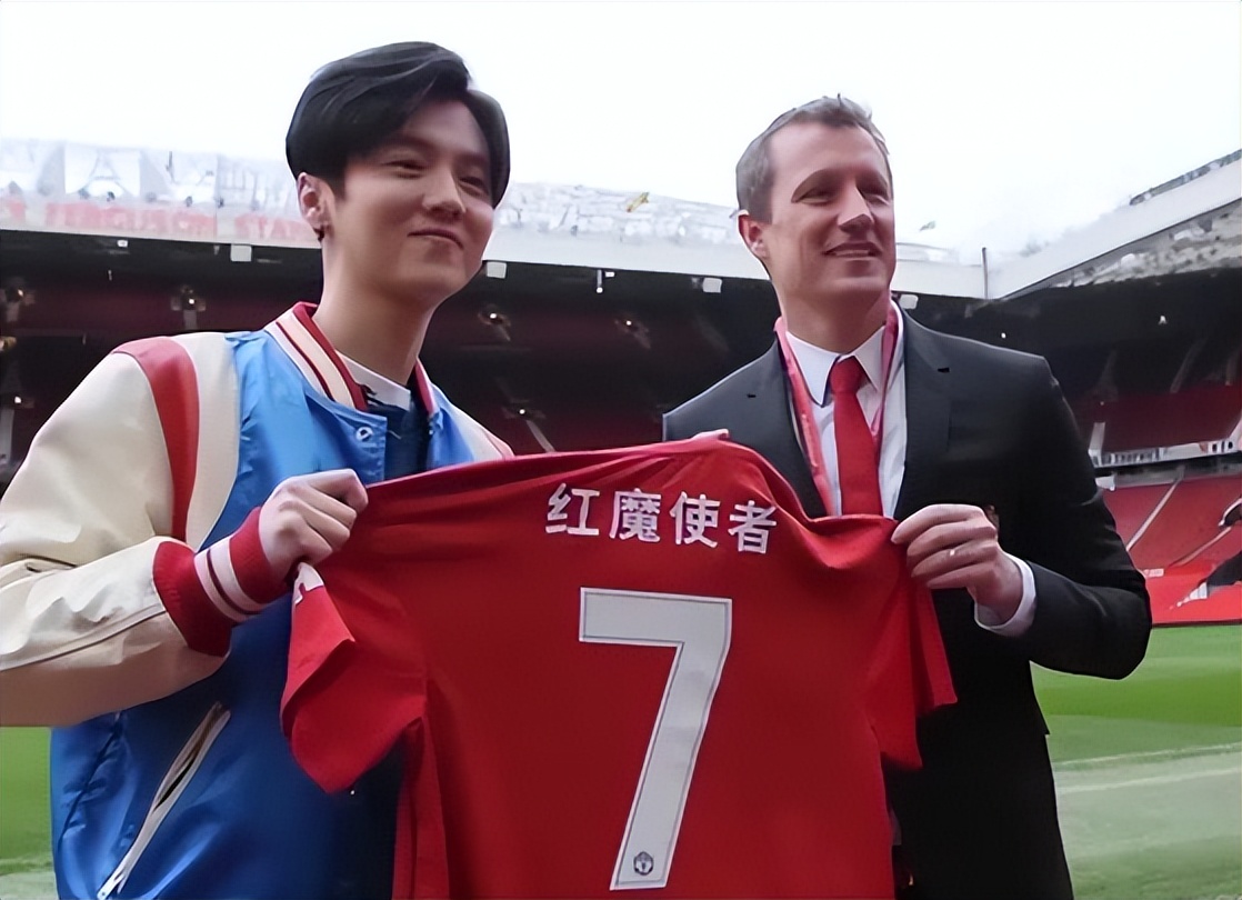 鹿晗解说世界杯引热议,鹿晗评价姆巴佩帽子戏法