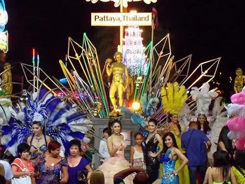 泰国人妖到底有多惨？揭秘泰国人妖的“前世今生”，看完大开眼界