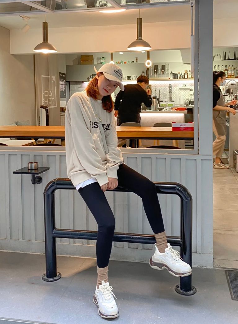 鲨鱼裤怎么穿夏天,冬天鲨鱼裤怎么穿好看又保暖