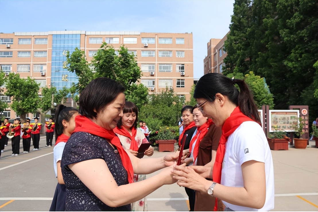 精彩！快来看看兰山区这些学校缤纷过“六一”