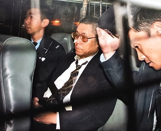 钢琴家刘诗昆：78岁娶女徒弟，81岁升级当爸爸，一家三口其乐融融