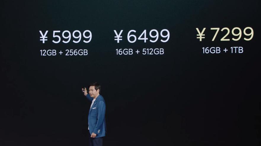 小米13ultra5999三个月后价格,手机小米13ultra现在值得购买吗