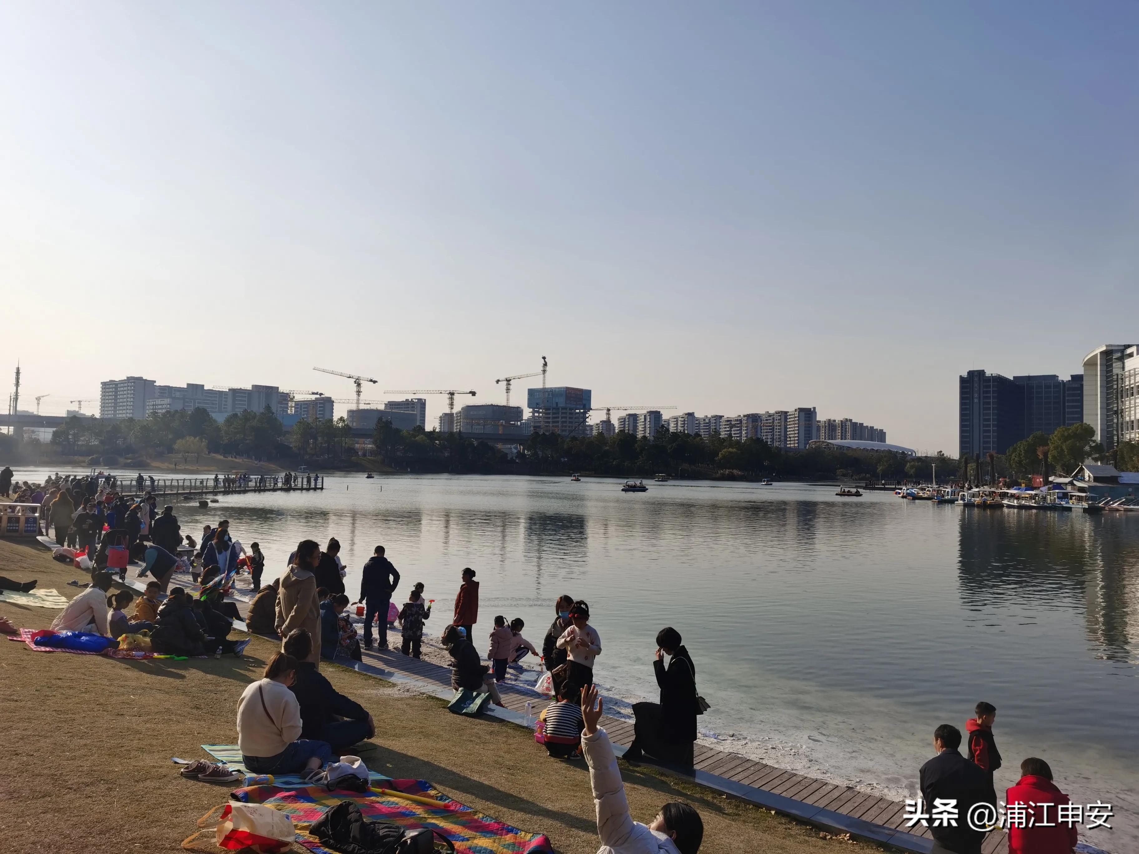夏天美兰湖北欧风格,美兰湖北欧风情街价格