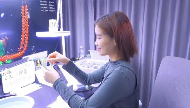 快手直播卖珠宝视频,大美珠宝快手直播间