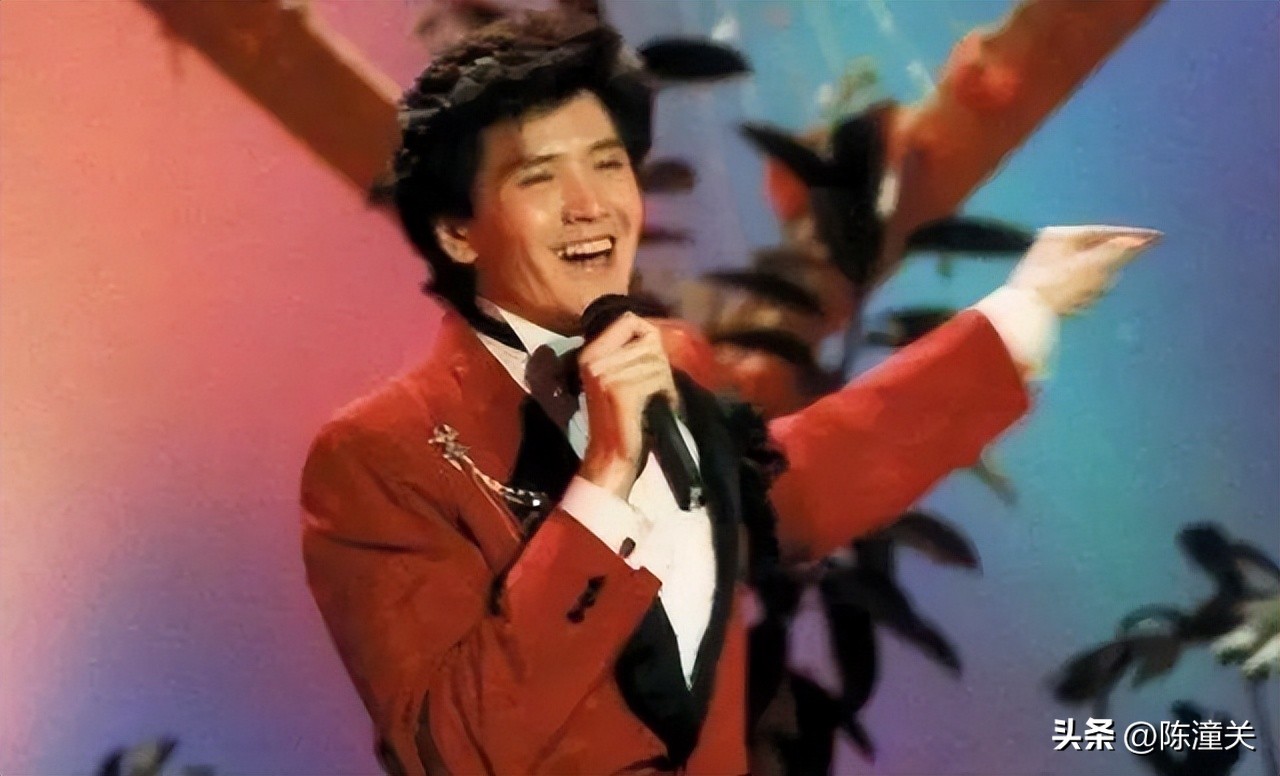 历届春晚堪称经典的是哪几届,24年春晚上了哪几个歌星