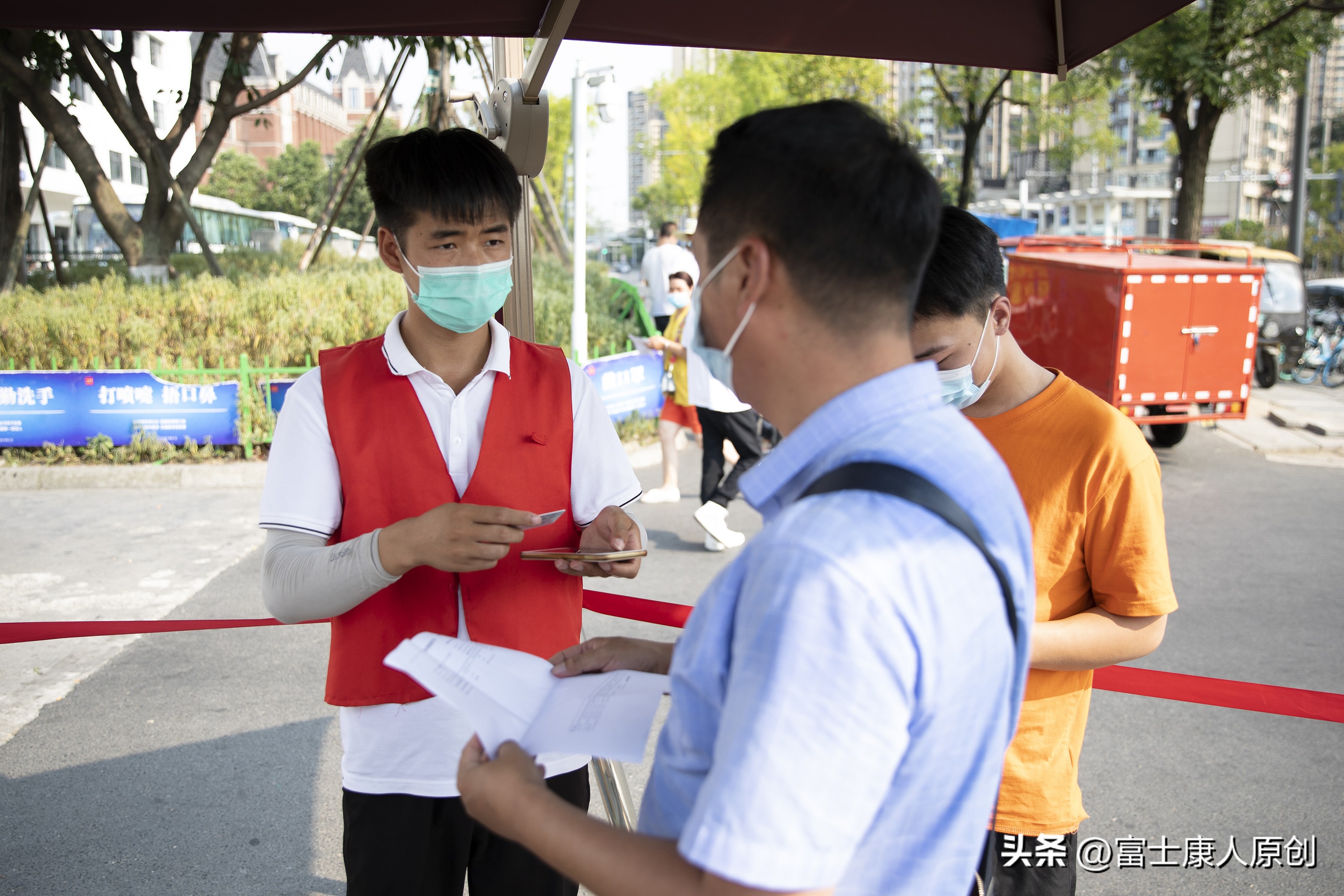 成都富士康上下班的真实感受,成都富士康真实感受