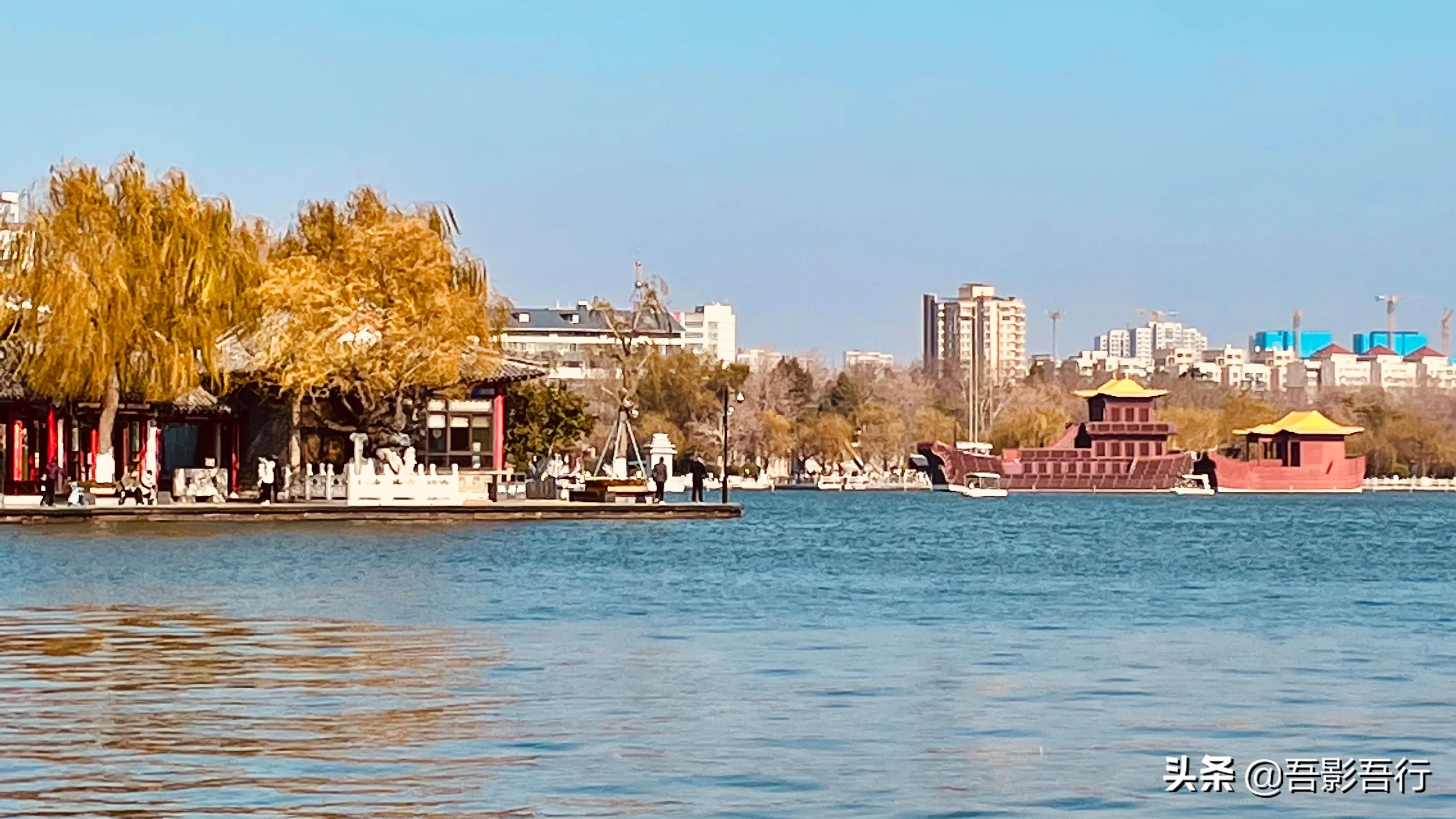 济南大明湖秋冬图片高清,初春大明湖美景图片