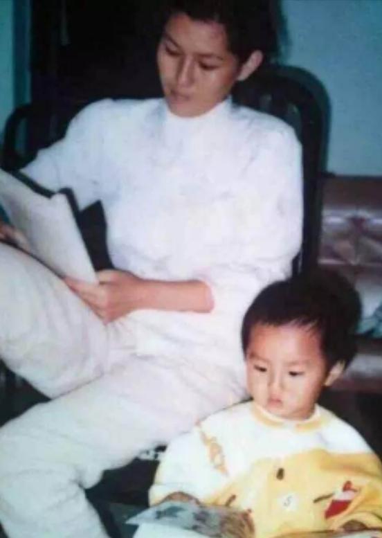 被封杀的四位明星现在过得怎么样,近一年被封杀的艺人