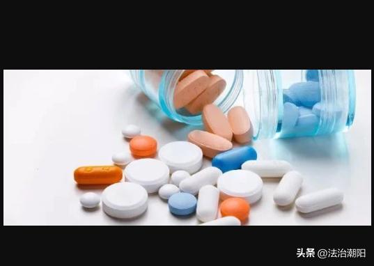 女子混吃7种药物致过敏,女子混吃七种感冒药毁容