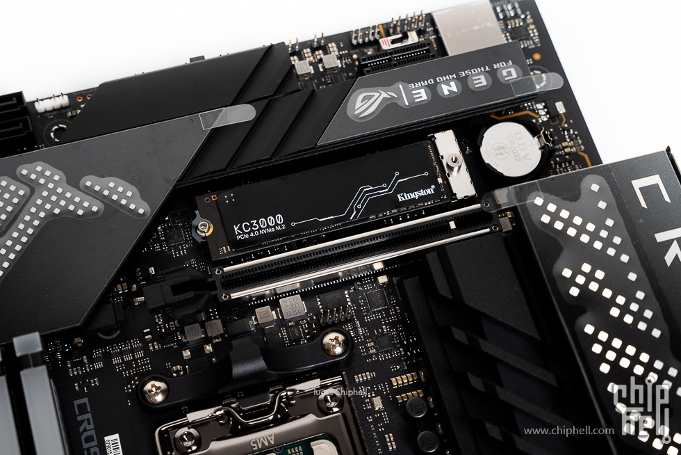 华硕tufgaminggt502弹药库白色,华硕gt502机箱黑橙搭配