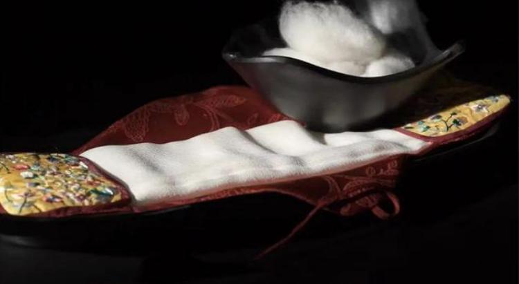 月经杯代替卫生巾?到底有多好用?医生:2步,教你如何正确使用