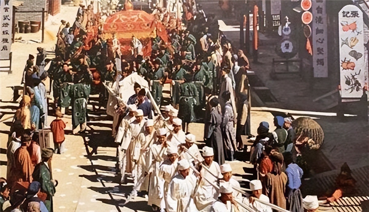 听说清明当天不能扫墓是什么意思,清明不过岁的意思是什么