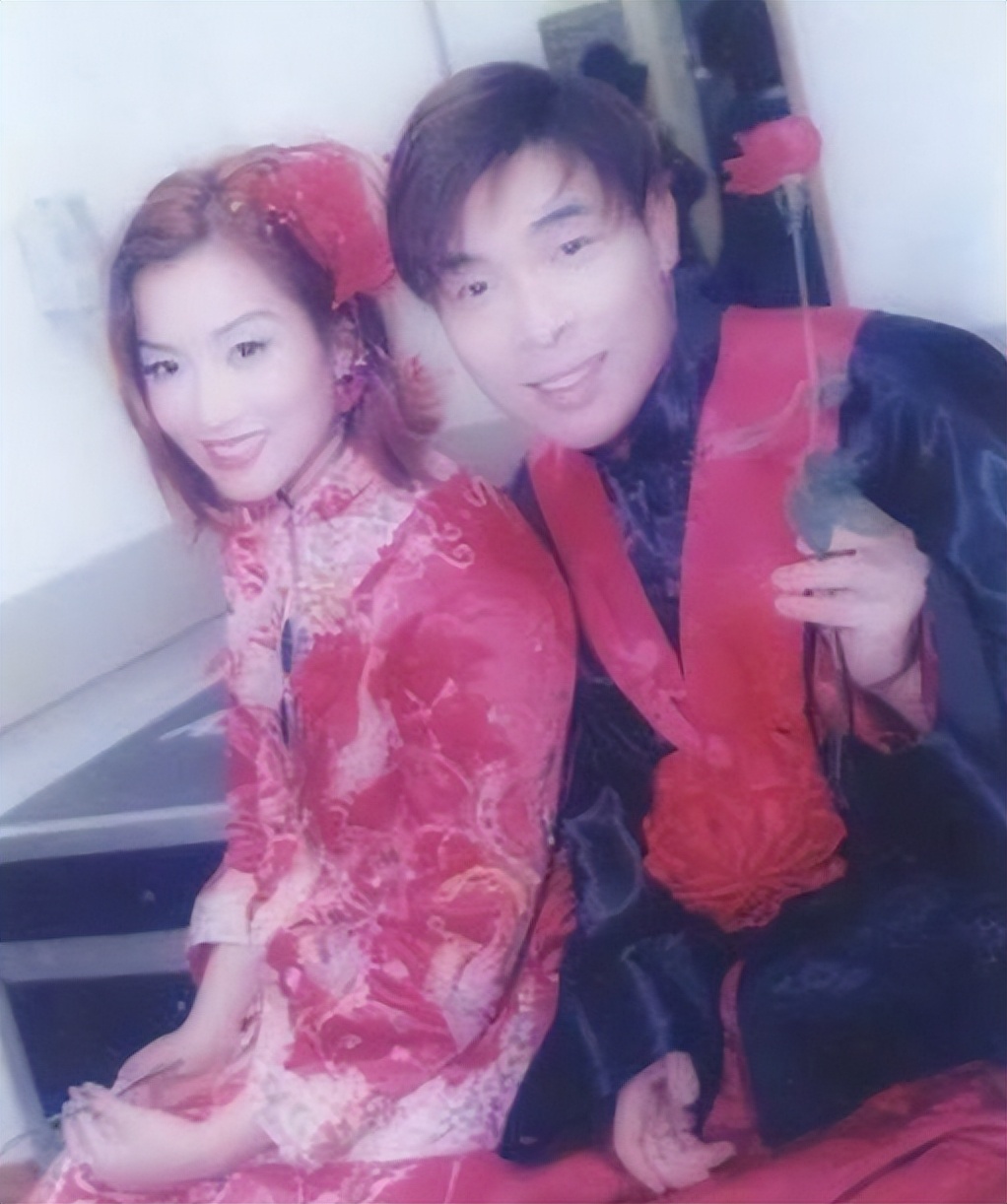 狂揽*钟金**奖、歌坛天后、美艳亲王，她们貌美有才却被伴侣无情伤害